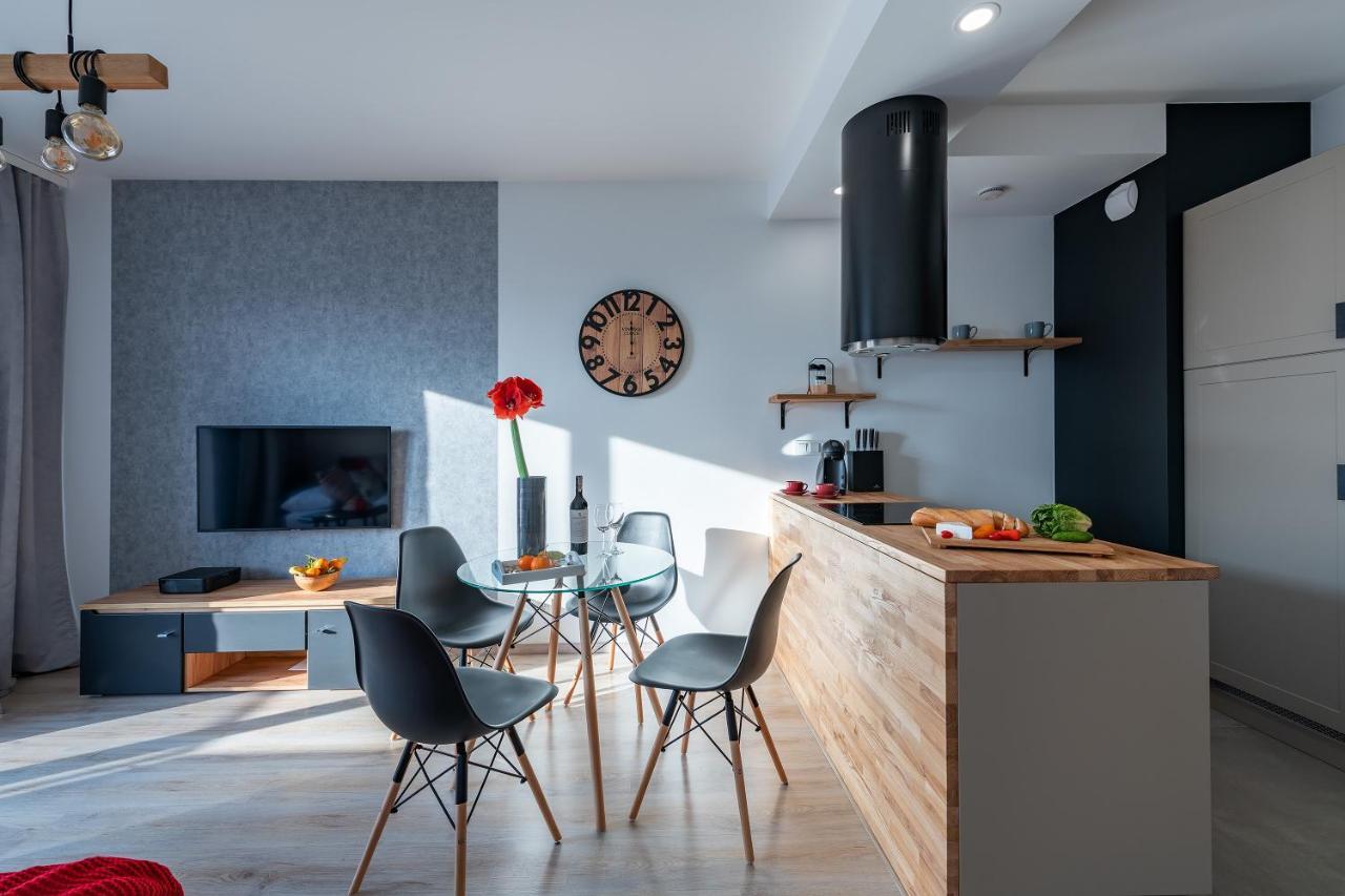 P&O Apartments Sluzewiec Warsaw Luaran gambar